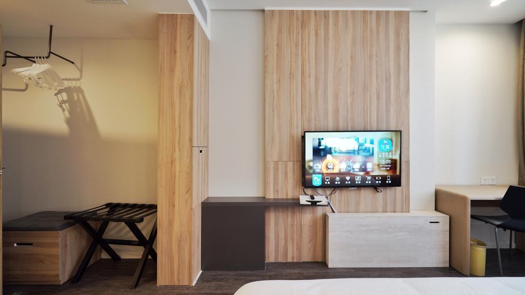 Hanting Premium Hotel Shanghai South Xizang Road 외부 사진